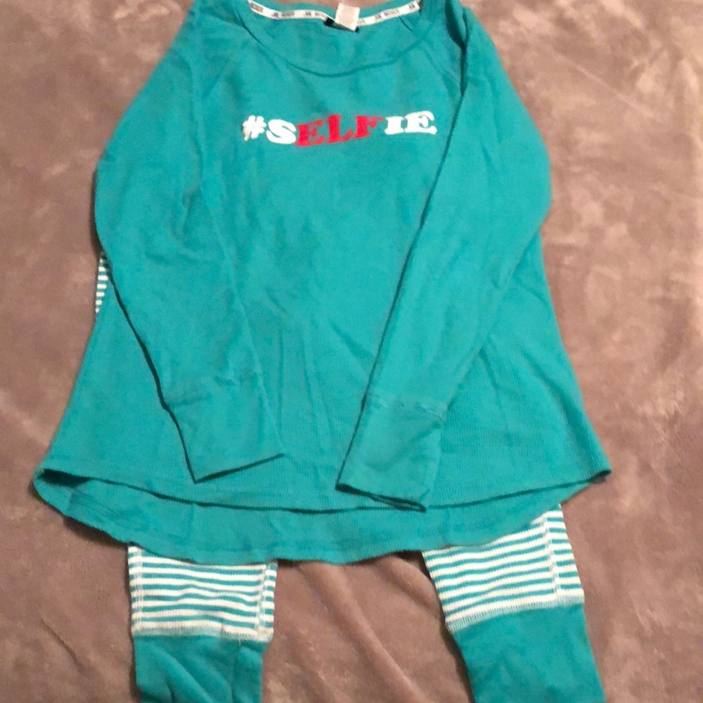 Cute Joe Boxer Xmas or Not Pj’s